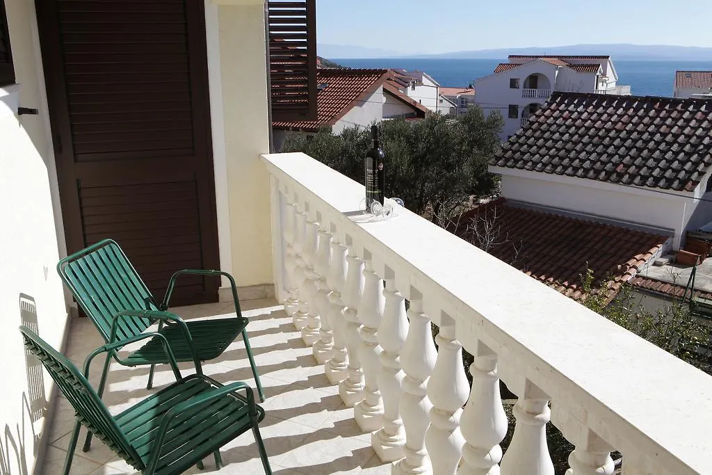 טרוגיר Apartments Villa Macola 0*,  קרואטיה